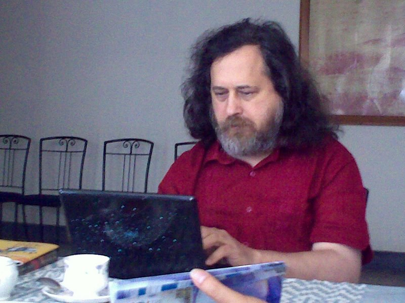 Richard Stallman visit to Kolkata on December 2008. Taken at Webel Guest House, Sec V. Salt Lake. By Aloke Majumder.